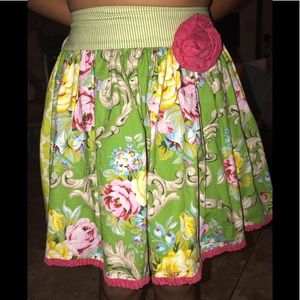 Persnickety Daffodils & Dandelions Dolly Skirt